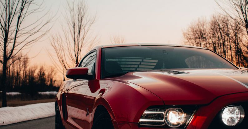 Mustang Auto - Red Mustang Car During Sunset