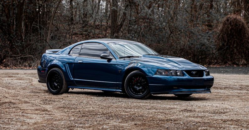Mustang Auto - Blue Shiny Car Near Trees